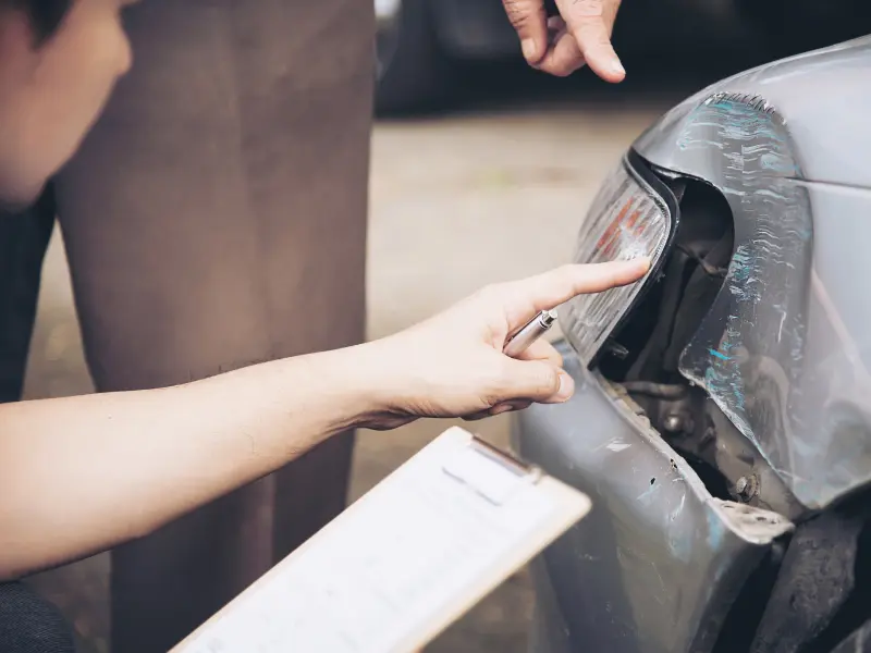Rachat cash de véhicules accidentés : que faut-il savoir ?
